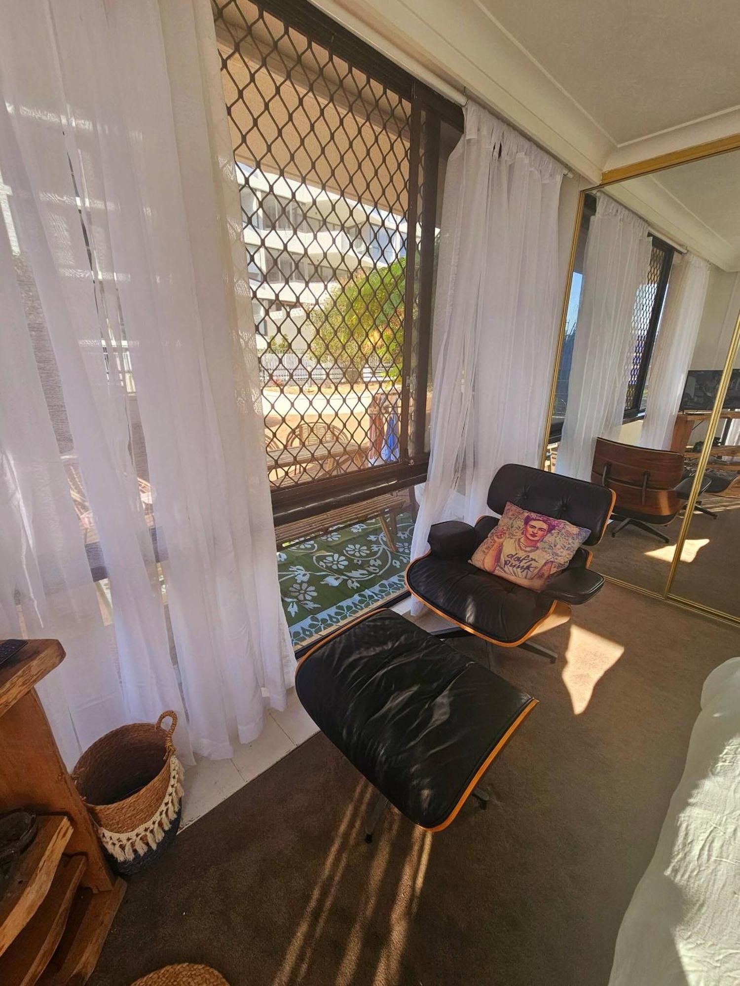 Bask In Luxury Apartment Gold Coast